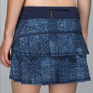 Lululemon Run Pace Setter skirt Size 4 regular